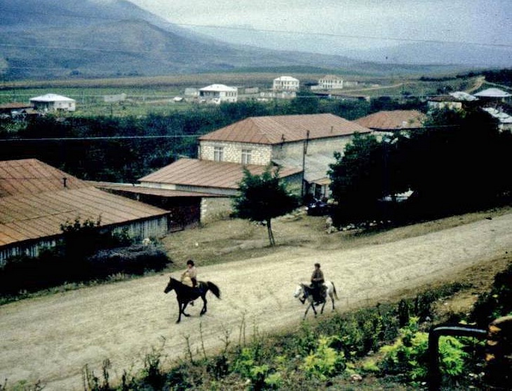 Города и районы Карабаха в 1988 году (22 ФОТО)