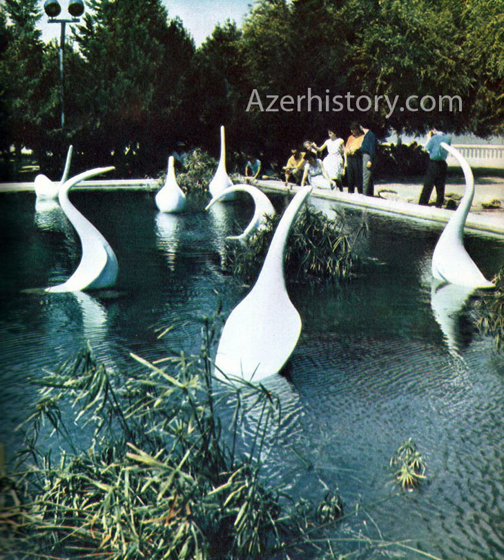 Lebedi-fontan-bulvar-%D0%A4%D0%BE%D1%82%