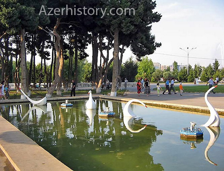 Lebedi-fontan-bulvar-%D0%A4%D0%BE%D1%82%