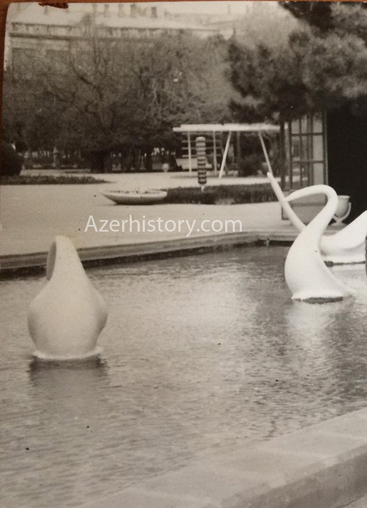 Lebedi-fontan-bulvar-%D0%A4%D0%BE%D1%82%