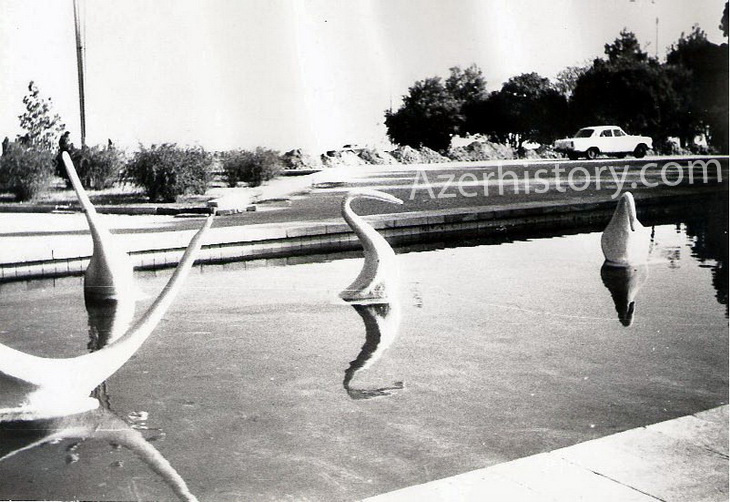 Lebedi-fontan-bulvar-%D0%A4%D0%BE%D1%82%