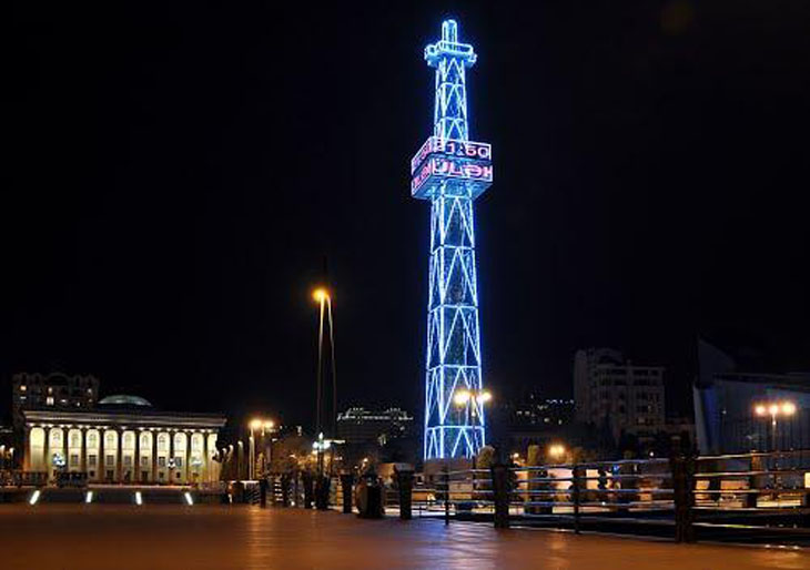 Тайны Баку: История "Башни с часами" на бакинском бульваре (ФОТО)