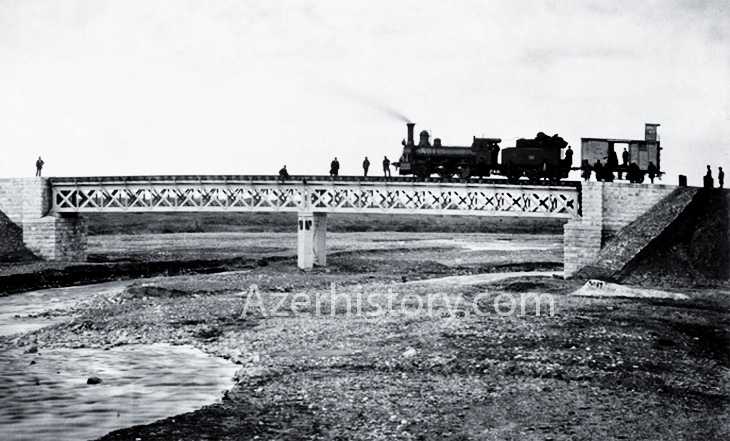 1880-1913: Железные дороги выводят промышленность Баку на рынок Европы