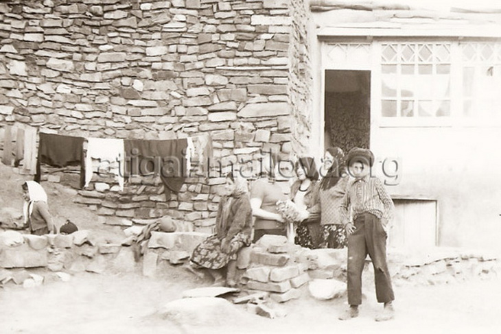 Atiga-Izmayilova-%D0%A5%D1%8B%D0%BD%D0%B