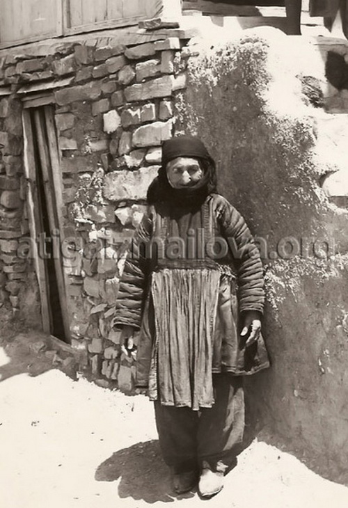 Atiga-Izmayilova-%D0%A5%D1%8B%D0%BD%D0%B