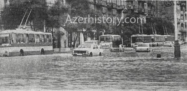 Baku-dojd-xx-vek-13-%D0%9D%D0%B0%D0%B2%D