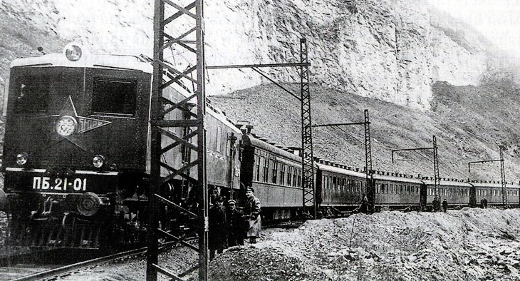 Как Азербайджан поднимал с колен железнодорожный транспорт (1920-1927 гг.)