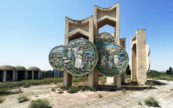 Самед Вургун и другие: забытый парк мозаик 1984 г. в Нефтчале (ФОТО)