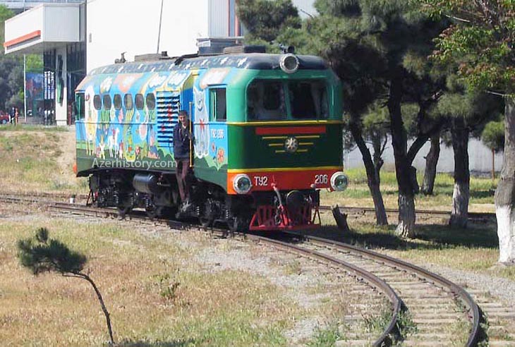 КОРОТКО: Бакинская Детская железная дорога в 2005 году (ФОТО)
